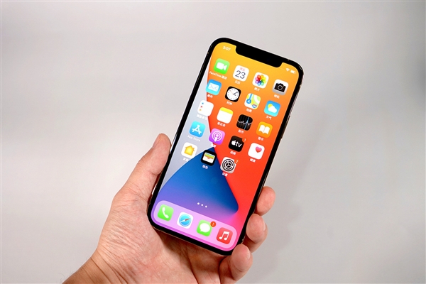 连云港苹果手机维修分享iOS 14.2修订版已到，专属iPhone 12系列 